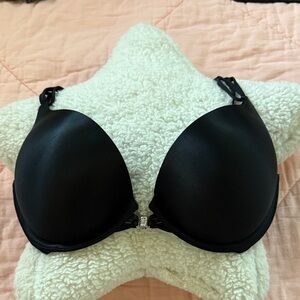 Victoria secret 34 C miraculous plunge 34C